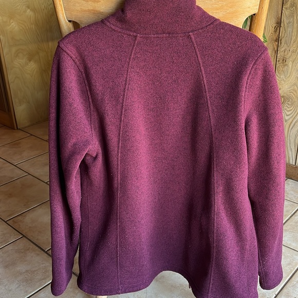 North Face sweater jacket. Size: large - Picture 4 of 4